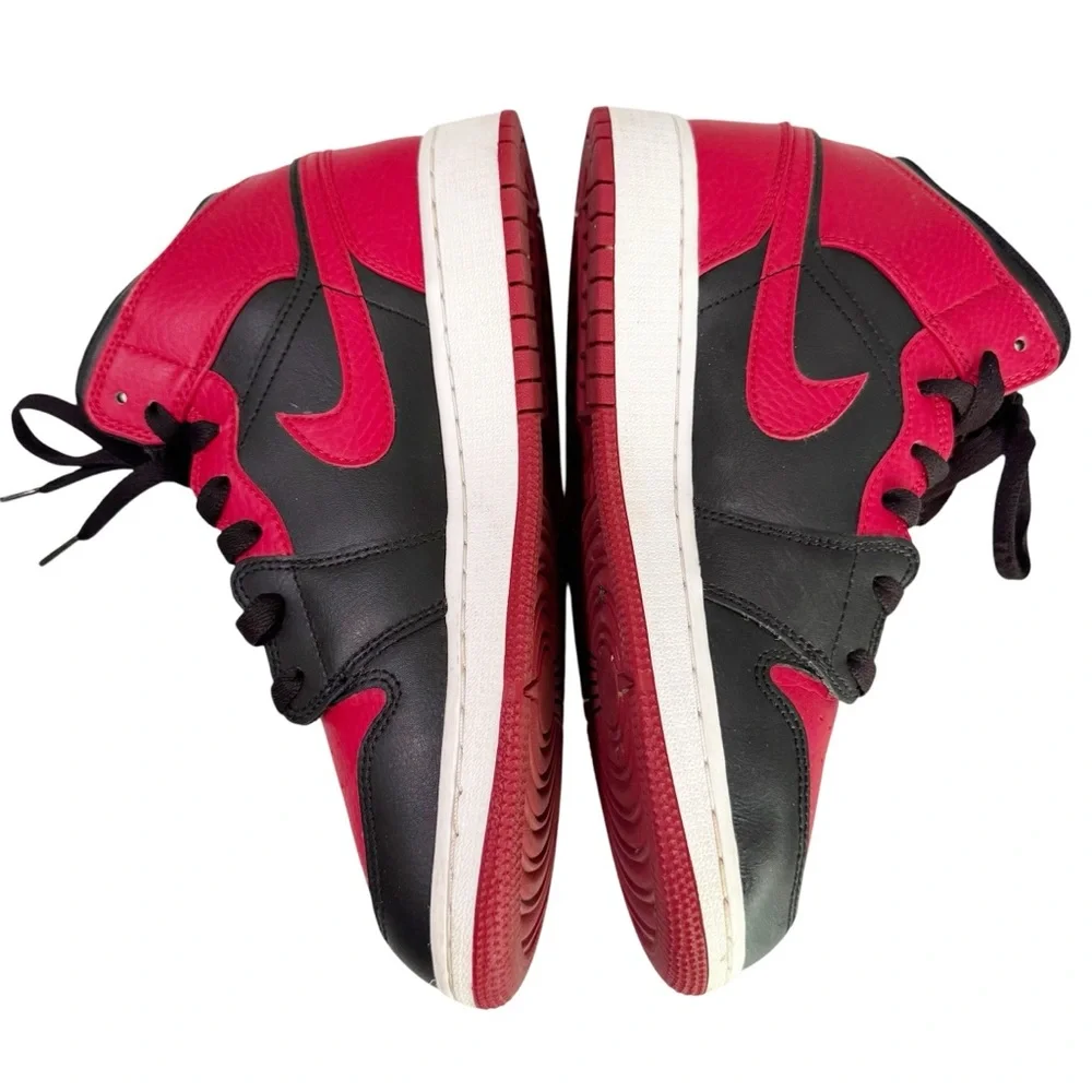 Nike Air Jordan 1 Mid GS Banned 2020 6 Youth